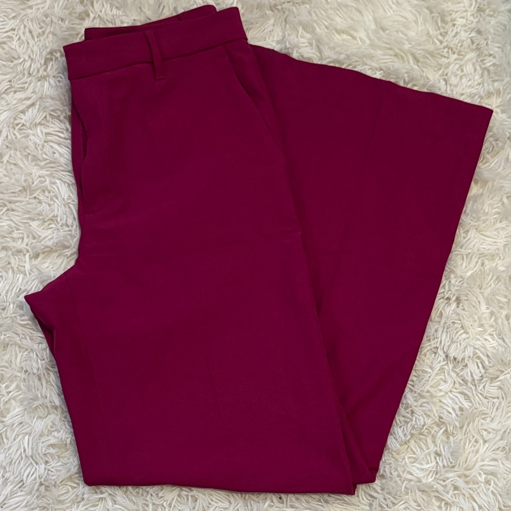 Banana Republic Fuchsia Sculpted Stretch Pants
